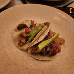 Restaurante Riviera Maya - Pork Bell Tacos