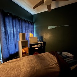 Violet Blossom Massage - So cozy and smelt wonderful indoors.
