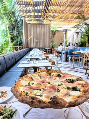 Bottega Louie WEHO by null