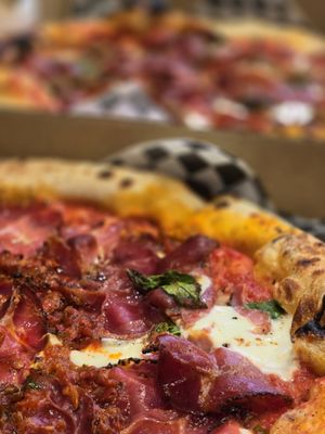 La Crosta Wood Fired Pizza by null