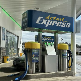 Brown Bear Car Wash - Towels, window cleaner, and vacuum included - Car Wash Near Me - Puyallup, Washington Brown Bear Car Wash - Towels, window cleaner, and vacuum included - Car Wash Near Me - Puyallup, Washington