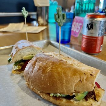 Centro - Torta - Cocktail Bars Near Me - Minneapolis, Minnesota
