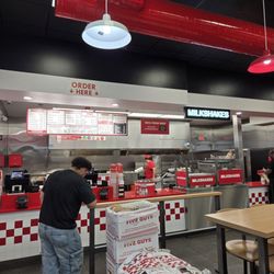 Five Guys - Wassssssup