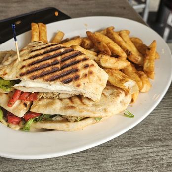 Manny's Diner - Tuscany Panini* - Diners Near Me - Clark, New Jersey