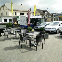 Bäckerei Balzer - Sitzplätze auf dem Marktplatz