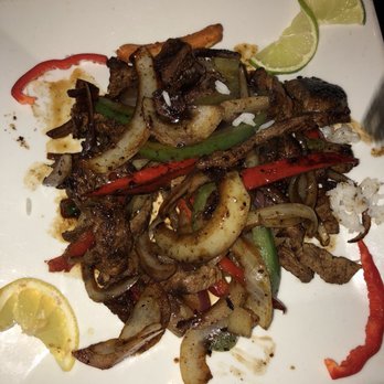 Cafe Kiskeya - Burned steak - Spanish Near Me - New Hyde Park, New York