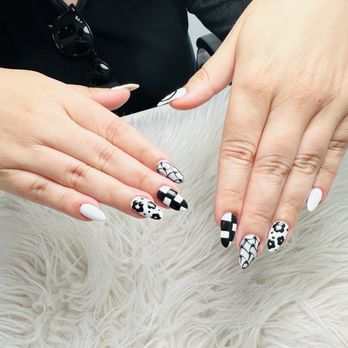 Best Friends Nails Spa - Nail Salons Near Me - Corona, California Best Friends Nails Spa - Nail Salons Near Me - Corona, California