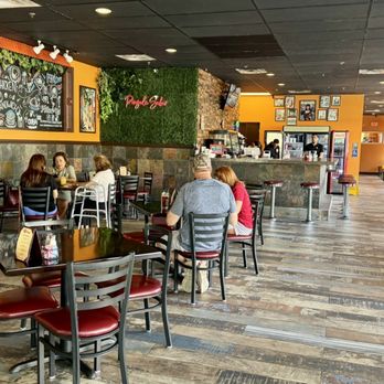 Caribbean Grill Cuban Restaurant - Dining Room - Cuban Near Me - Coconut Creek, Florida