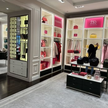 Norfolk Premium Outlets - Outlet Stores Near Me - Norfolk, Virginia Norfolk Premium Outlets - Outlet Stores Near Me - Norfolk, Virginia