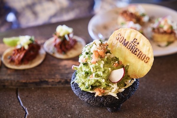 Los Sombreros by null