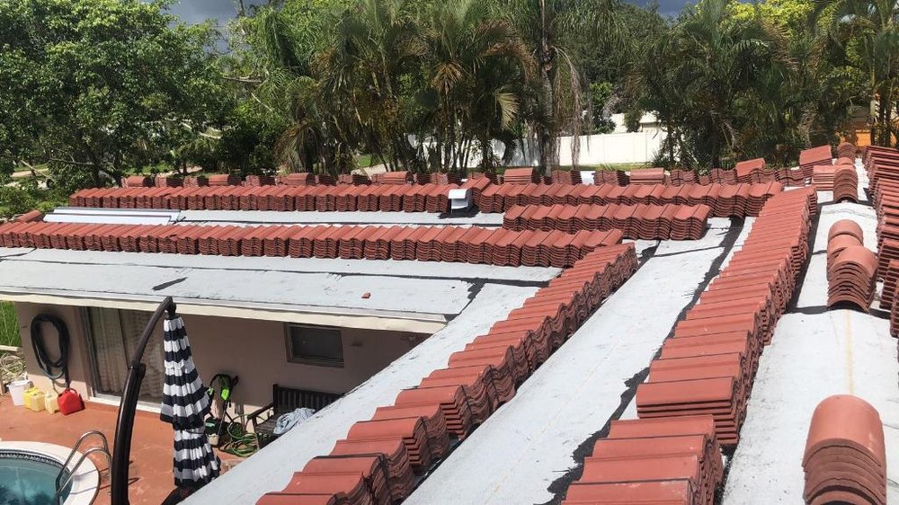 Slide of Roof 4 Less FL