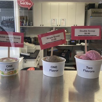 Cayucos Candy Counter - Size selection - Candy Stores Near Me - Cayucos, California