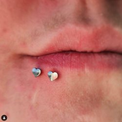 Tribal Rites - Double heart lip by Jane
