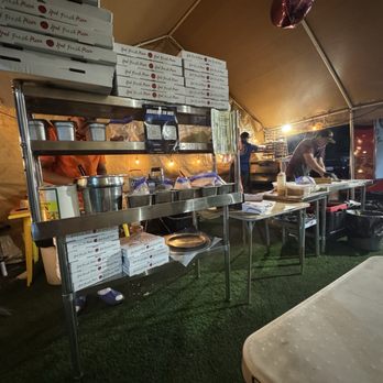 Johan’s pizza CA - Kitchen table and pizza oven - Pizza Near Me - San Jose, California Johan’s pizza CA - Kitchen table and pizza oven - Pizza Near Me - San Jose, California
