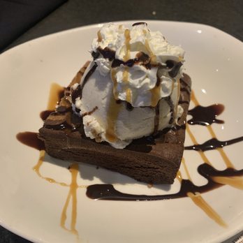 Yard House - Brookie was just ok - Bars Near Me - Moorestown, New Jersey