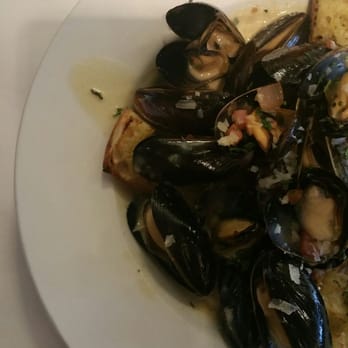 Lindey's - Mussels - New American Near Me - Columbus, Ohio