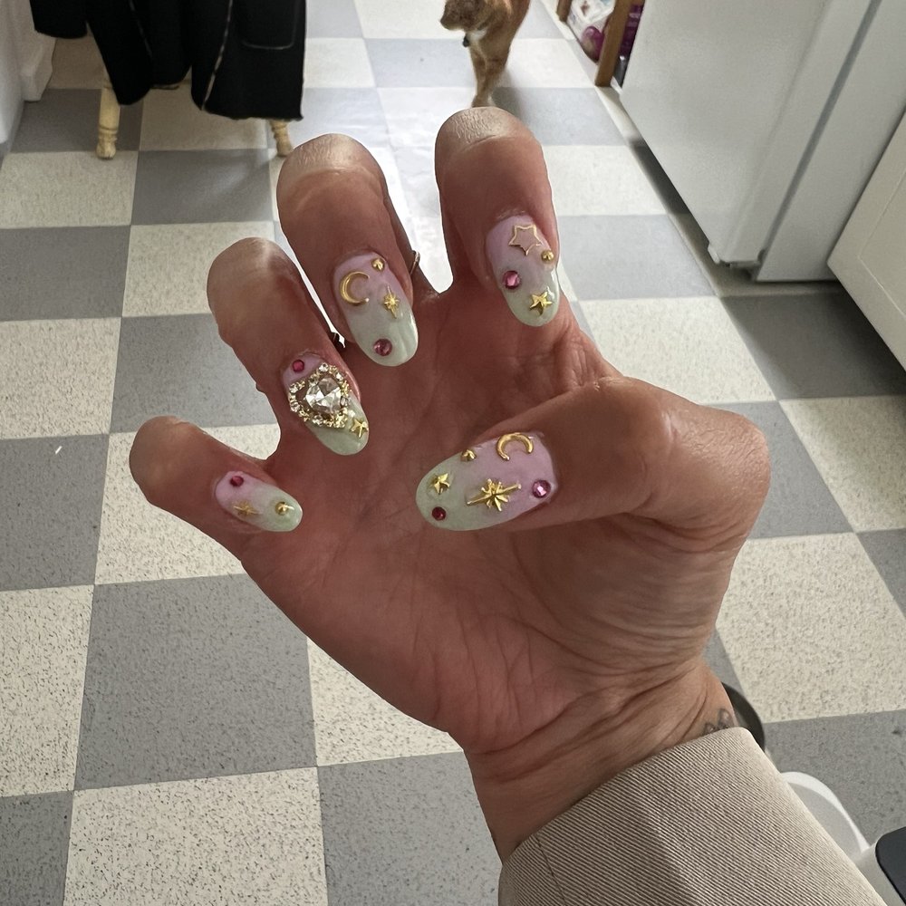 NAILS 4 YOU - Acrylic gel manicure on right hand - Nail Salons Near Me - El Cerrito, California NAILS 4 YOU - Acrylic gel manicure on right hand - Nail Salons Near Me - El Cerrito, California