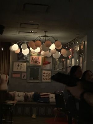 Morris American Bar by null
