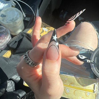 LA Nails - Nail Salons Near Me - Fairbanks, Alaska