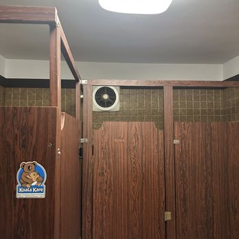 Feil's Supper Club - Clean restroom - German Near Me - Randolph, Wisconsin