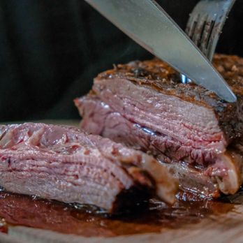 BernieQue's - Tri-tip - Barbeque Near Me - Agoura Hills, California BernieQue's - Tri-tip - Barbeque Near Me - Agoura Hills, California