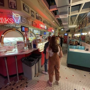 Chaps Ice Cream - Ice Cream & Frozen Yogurt Near Me - Charlottesville, Virginia
