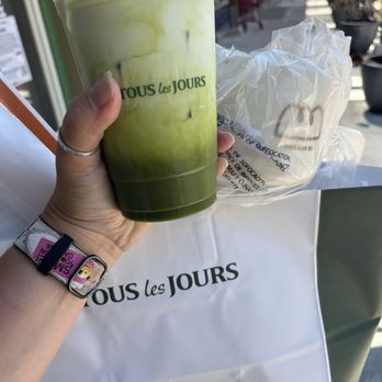 Tous Les Jours - Bakeries Near Me - San Jose, California Tous Les Jours - Bakeries Near Me - San Jose, California