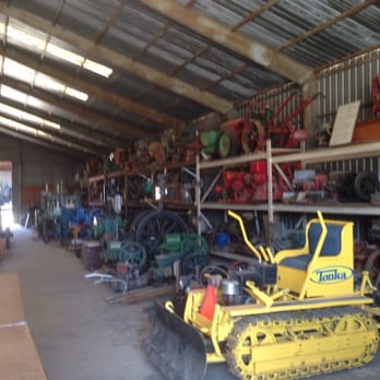 Antique Gas & Steam Engine Museum - Museums Near Me - Vista, California