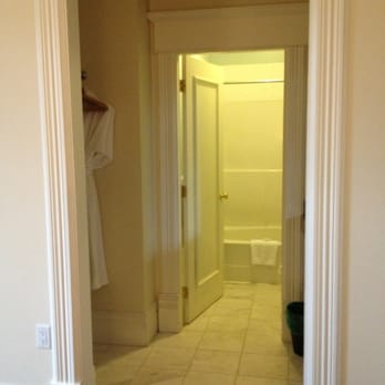 Victorian Hotel - Hotels Near Me - Vancouver, British Columbia Victorian Hotel - Hotels Near Me - Vancouver, British Columbia