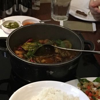 Little Four Seasons - Chicken hot pot - Chinese Near Me - Chinatown, XGL Little Four Seasons - Chicken hot pot - Chinese Near Me - Chinatown, XGL