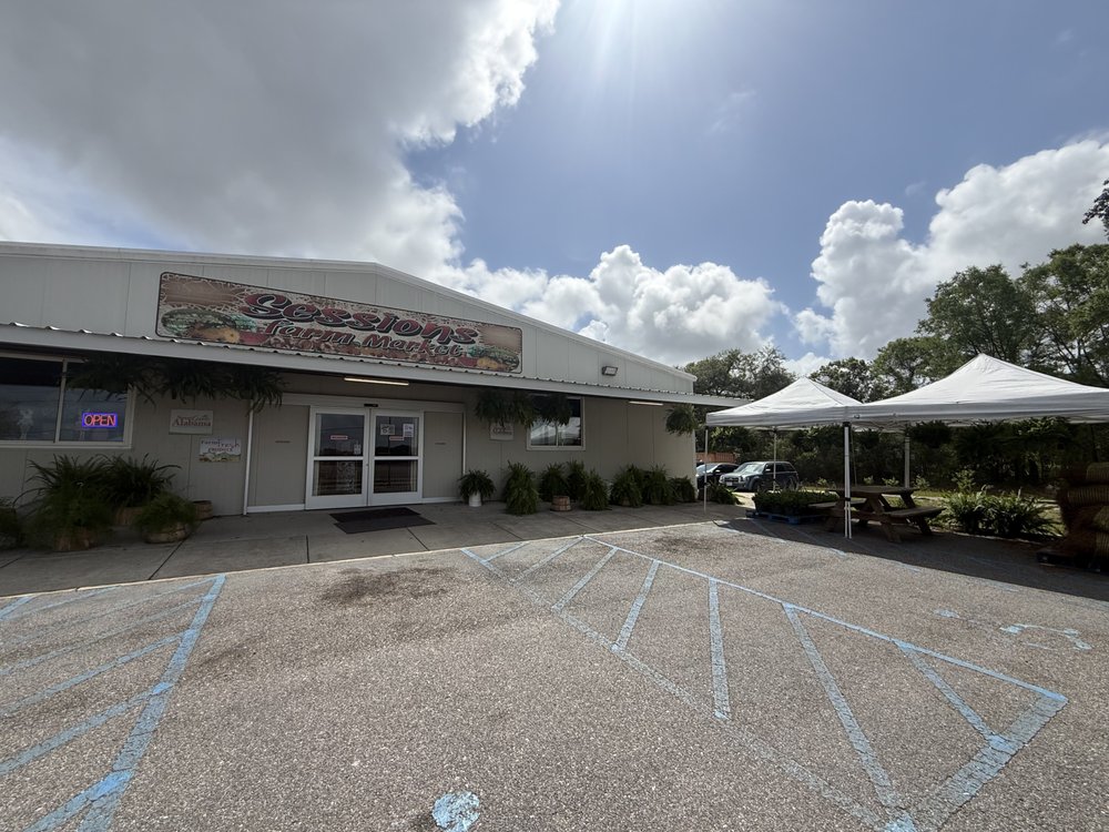 Sessions Farm Market Logo