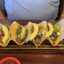 Iguanas Ranas Cantina - Street Tacos