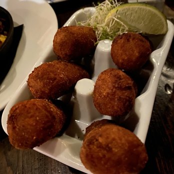 FINKA Table & Tap - Islas Canarias Ham Croquetas - Asian Fusion Near Me - Miami, Florida
