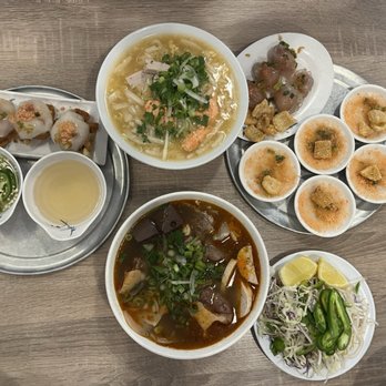 Hue Restaurant - Bun Bo Hue Bun Rieu Banh Bot Loc Banh Beo - Vietnamese Near Me - San Jose, California Hue Restaurant - Bun Bo Hue Bun Rieu Banh Bot Loc Banh Beo - Vietnamese Near Me - San Jose, California