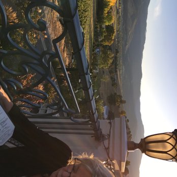 Belle Fiore Winery - Wine Tours Near Me - Ashland, Oregon Belle Fiore Winery - Wine Tours Near Me - Ashland, Oregon