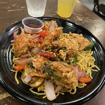 OMELI Kitchen - Lobster Garlic Noodles - Vietnamese Near Me - Fullerton, California OMELI Kitchen - Lobster Garlic Noodles - Vietnamese Near Me - Fullerton, California