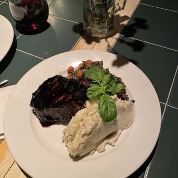 Steaks and Beer - Filet mignon - Steakhouses Near Me - Tecopa, California Steaks and Beer - Filet mignon - Steakhouses Near Me - Tecopa, California