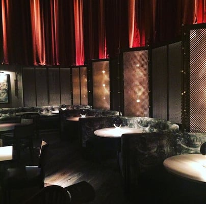 100 Wardour St by null