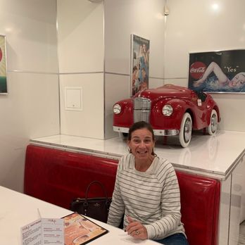 Ruby's Diner - Diners Near Me - Whittier, California Ruby's Diner - Diners Near Me - Whittier, California