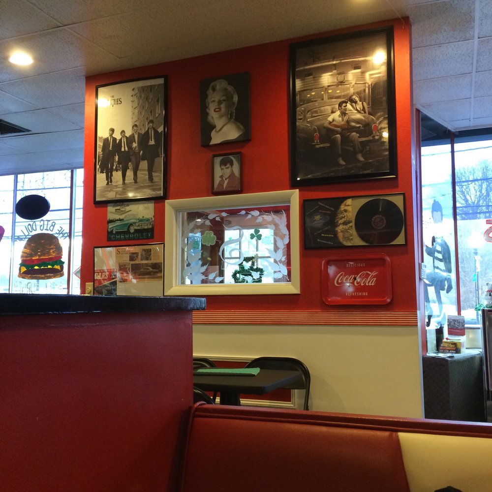 Famous 50's Diner - Diners Near Me - Bridgeport, Connecticut
