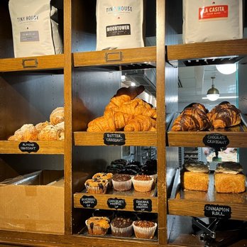 1886 Cafe & Bakery - HUGE and delicious croissants - American Near Me - Austin, Texas 1886 Cafe & Bakery - HUGE and delicious croissants - American Near Me - Austin, Texas