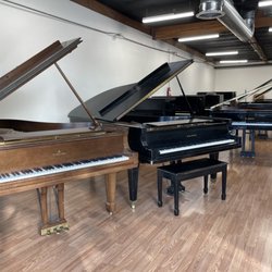 Piano Outlet