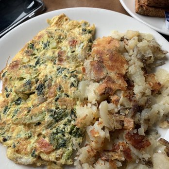The Suburban Diner - Vegetable Omelette - Diners Near Me - Paramus, New Jersey The Suburban Diner - Vegetable Omelette - Diners Near Me - Paramus, New Jersey