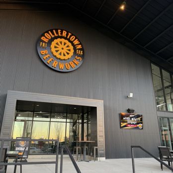 Rollertown Beerworks - Breweries Near Me - Frisco, Texas Rollertown Beerworks - Breweries Near Me - Frisco, Texas