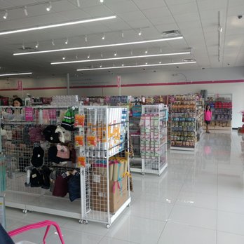 Daiso - Department Stores Near Me - Houston, Texas