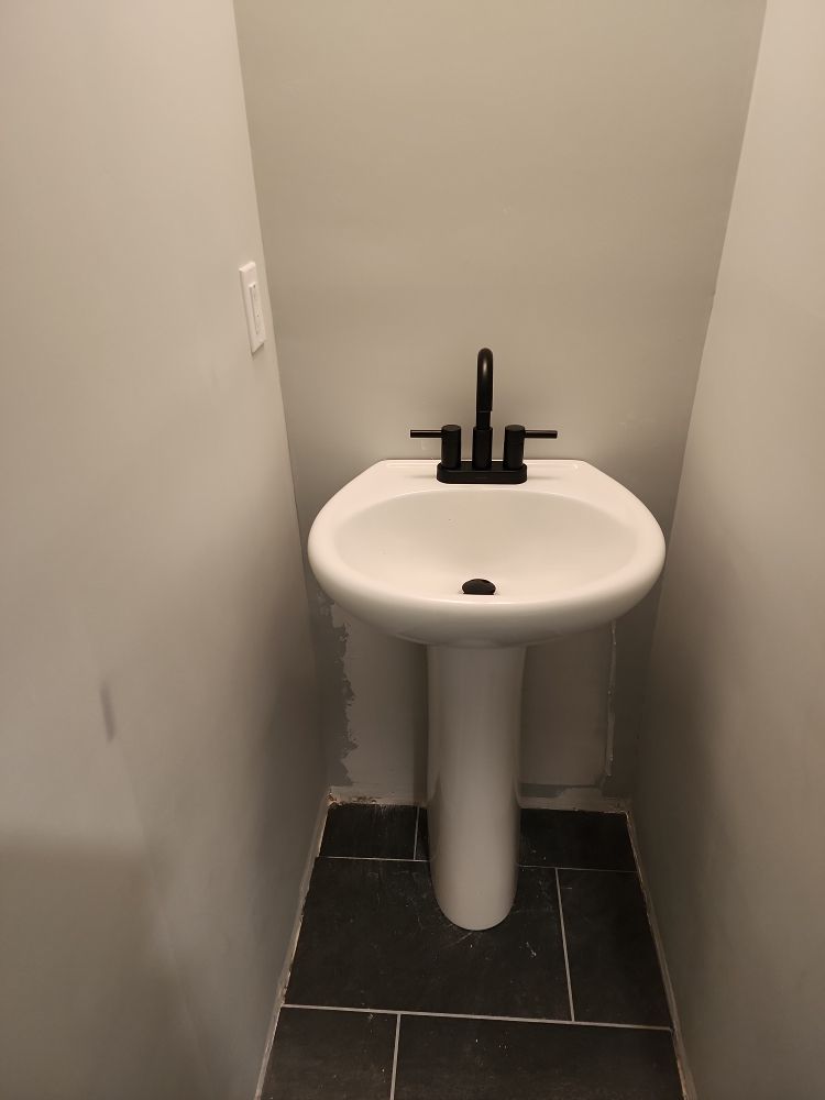 Slide of Mr. Handy Plumbing and Maintenance