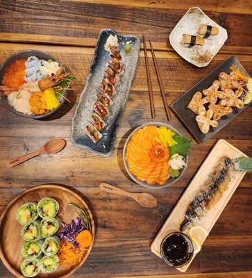 MAGURO Sushi Thai Ramen by null