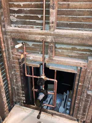 CCP Plumbing & Services Logo