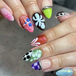 Mint Nail Lounge