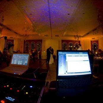 DJ Troy Michael - Hawaii - Midnight DJ hard at work - DJs Near Me